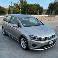 Volkswagen / Golf VII Sportsvan 1.6 TDI BlueMotion