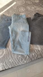 pantaloni jeans nuovi 