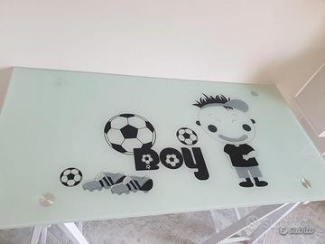Scrivania con piano in vetro decorato