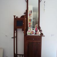 Consolle in stile liberty restaurata
