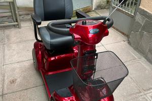 Scooter elettrico 4 ruote