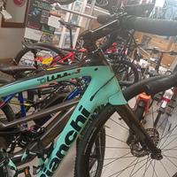 Bianchi Oltre XR3 Ultegra