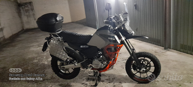 Una moto con doppia personalita