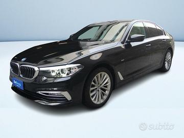 BMW Serie 5 520d Luxury auto