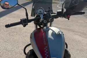 Moto guzzi V9 Bobber