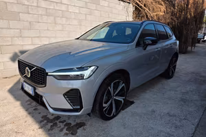 VOLVO XC60 N1 2.0 B4 d Ultimate Dark awd auto