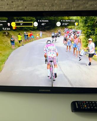 TV/Monitor led Samsung 22”