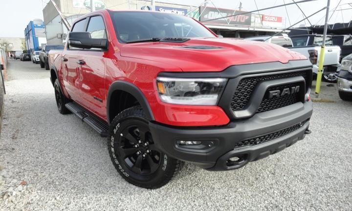 DODGE RAM 1500 5.7 GPL V8 Rebel Night N1 - Promo
