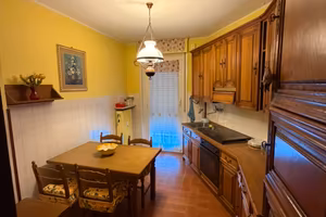 Trilocale in contesto condominiale