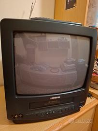 TV SAMSUNG vintage con lettore VHS
