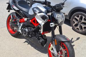 Aprilia Shiver 900
