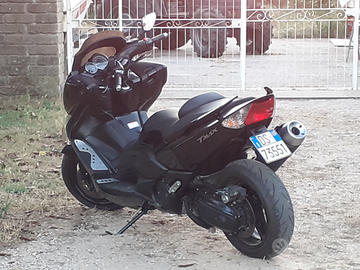 Tmax 2010 45000km