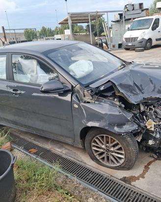 KIA RIO 2021 PER RICAMBI CODICE MOTORE G3LF
