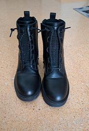 stivaletti n.38  Lumberjack 