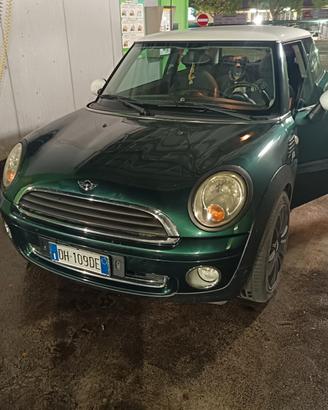 mini Cooper 
