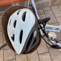 Caschetto bici come nuovo e pompa bicicletta