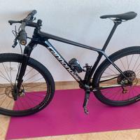 MTB CANNONDALE taglia M full carbon
