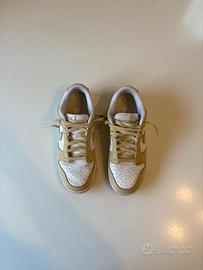 NIKE DUNK LOW BEIGE/WHITE 42