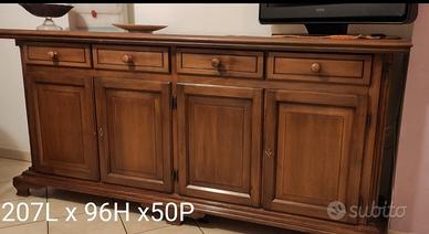 credenza in arte povera