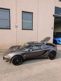 Lotus Elise 220 sport