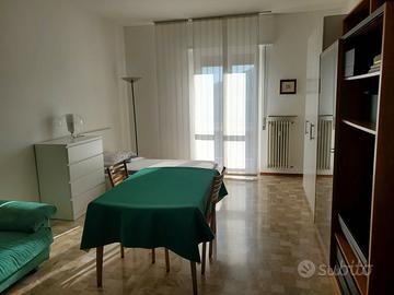 Camera da letto singola a Bergamo (solo donne)