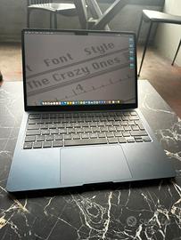 MacBook Air 13,6 Apple M2 -16GB RAM-SSD 256GB
