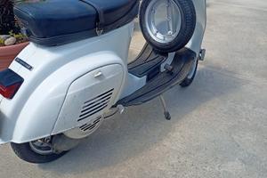 Piaggio Vespa 50 Special (V5B3) - 1976