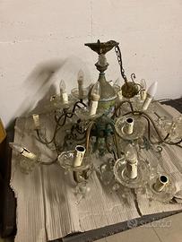 Lampadario grande a gocce decorato