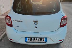 autovettura.