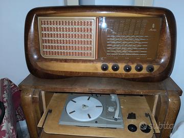 Radio Magnadyne S 182 d'epoca