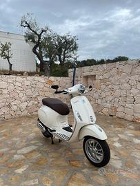 vespa primavera 50