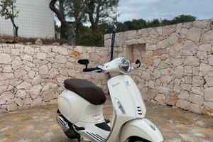 vespa primavera 50