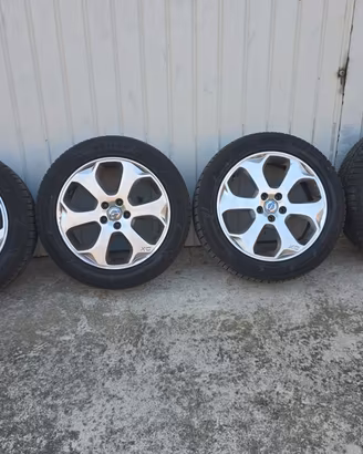 Cerchi 18' XC70 + Pneumatici Inv. 235/50 r18 101v