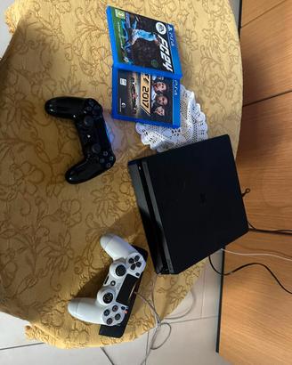 PLAYSTATION 4 SLIM 500Gb