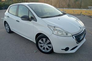 𝗣𝗲𝘂𝗴𝗲𝗼𝘁 𝟮𝟬𝟴 𝟭.𝟰 𝗛𝗗𝗶 