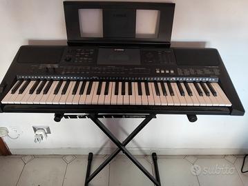 Tastiera Yamaha Psr E-453