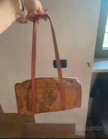 Borsa Alviero Martini priima classe