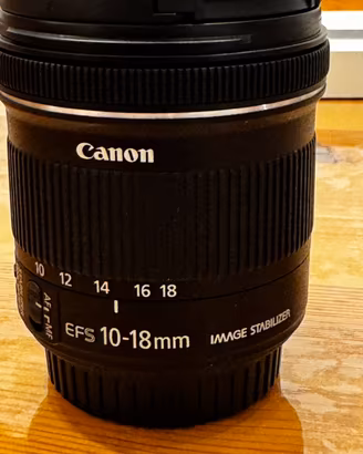 Canon EF-S 10-18mm f/4.5-5.6 IS STM - come nuovo