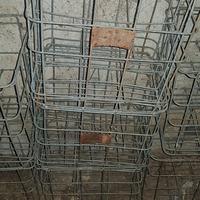 ceste in ferro per bottiglioni da 2 litri