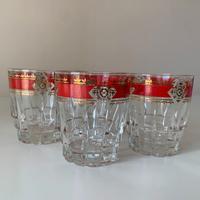 Set 4 bicchieri trasparenti con decorazione rosso