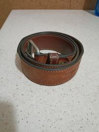 Cintura da donna in pelle 