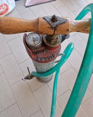 Pompa disostruente 