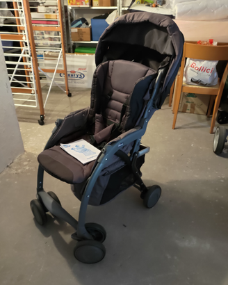 Passeggino Chicco Simplicity leggero e maneggevole