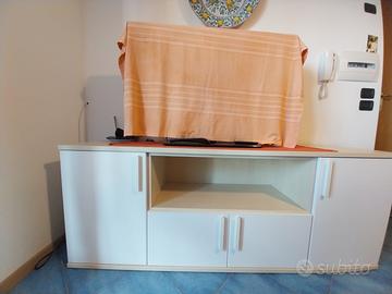 Mobile TV / Madia bianca