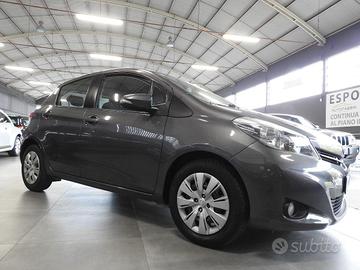 TOYOTA - Yaris - 1.0 5p. Lounge-Navi-Retrocamera-