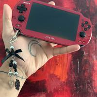 Ps vita oled giapponese cosmic red