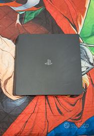 PS4 Slim