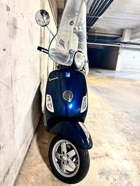 Vespa lx150