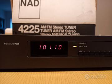 NAD - Radio Stereo