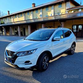 Nissan Qashqai 1.3 DIG-T 140 CV N-Connecta